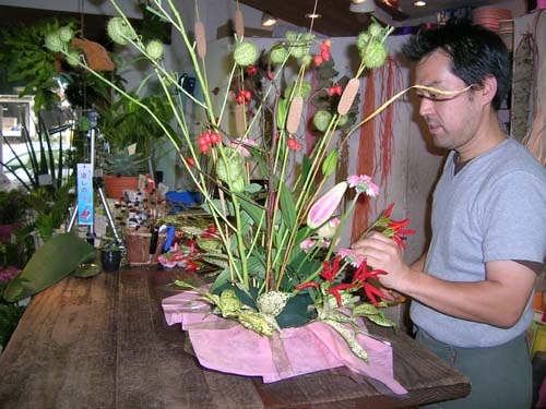 花 花屋 花束 アレンジメント カサブランカ