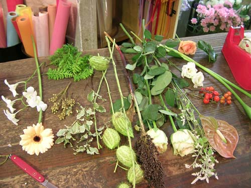 花 花屋 花束 アレンジメント カサブランカ