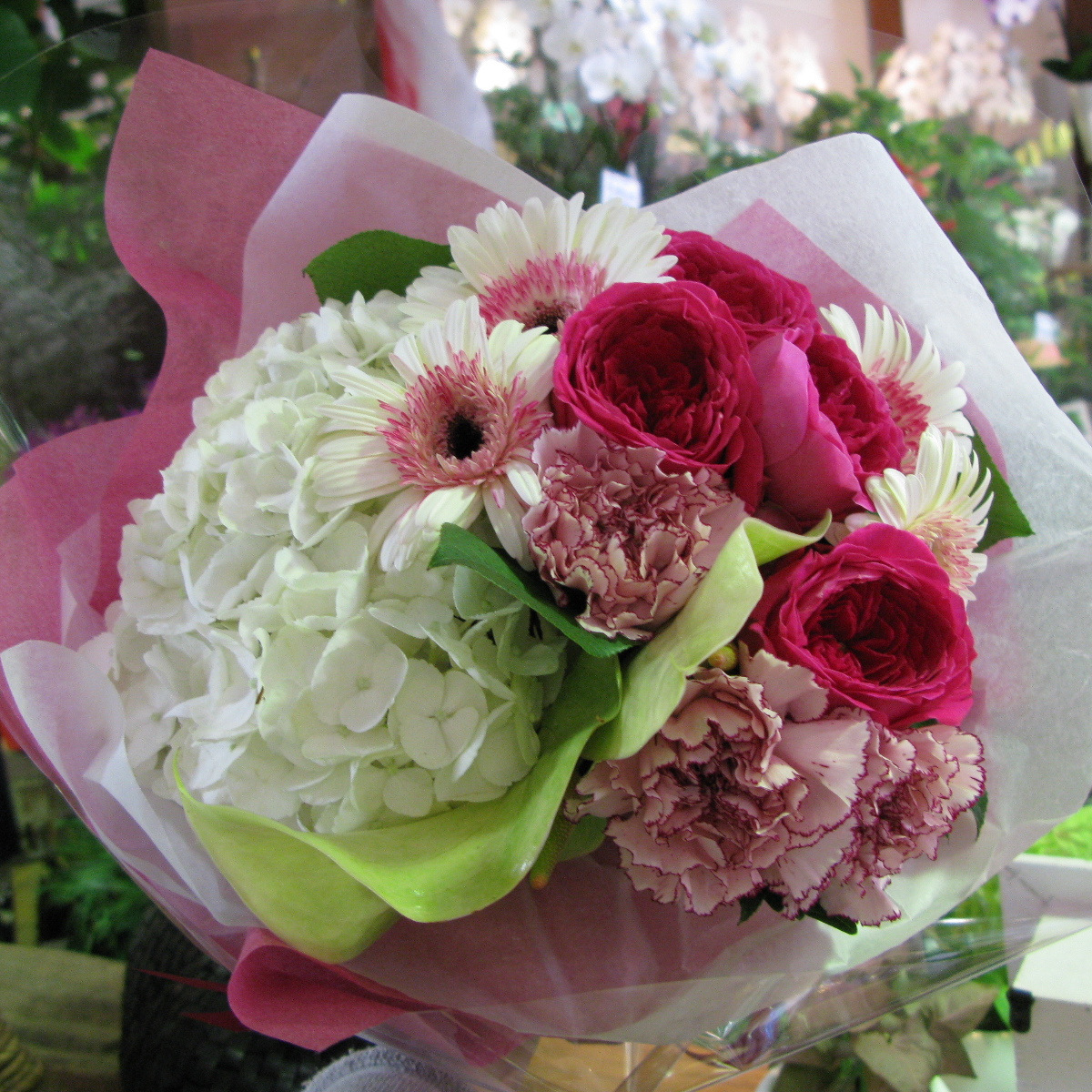 花せんじゅえん 紫陽花ーあじさいを使った花束 ピンク系 名古屋市内限定